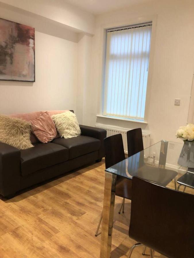 Lovely 4-Bed House In Anfield All En-Suite Liverpool Ngoại thất bức ảnh